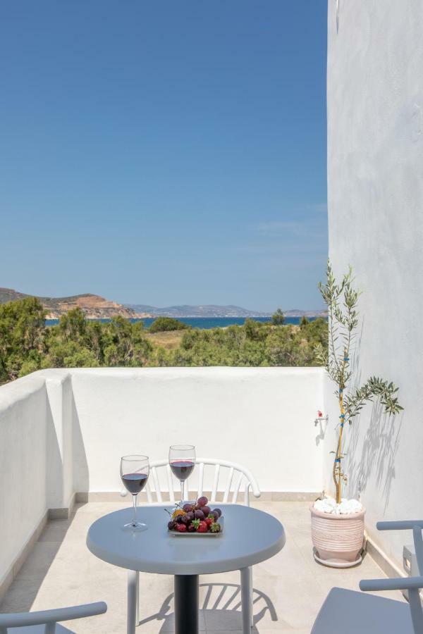 Crystal Mare Suites Naxos City 外观 照片